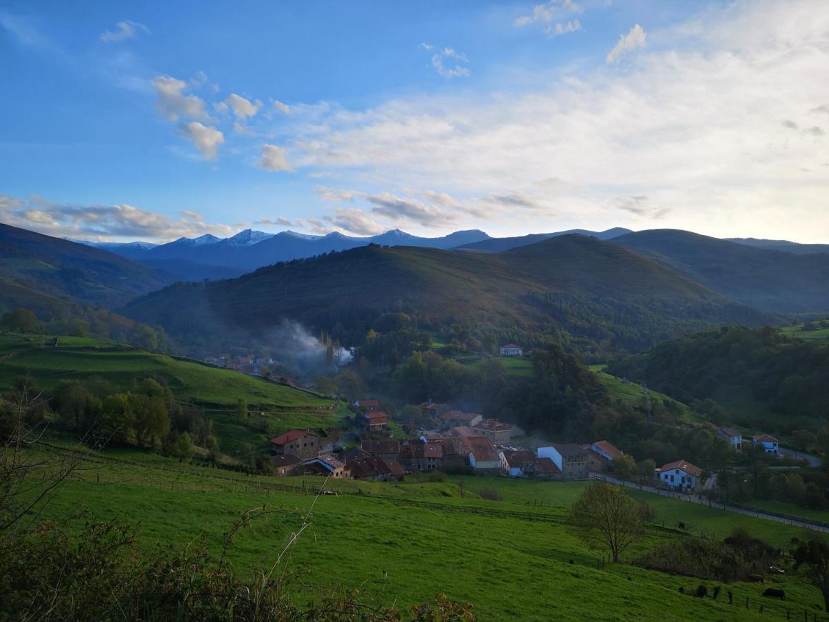 Posada Rural Peñasagra Quintanilla Exterior foto